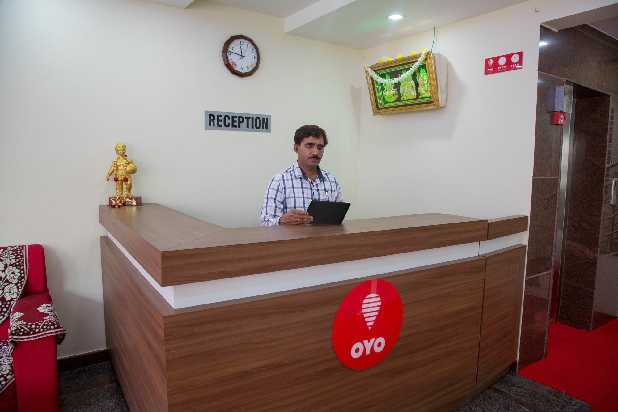 Hotel O Champion Comfort Near Hosahalli Metro Station Bangalore Exterior foto