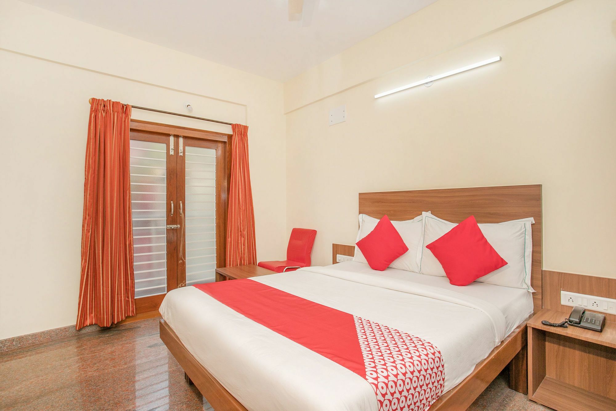 Hotel O Champion Comfort Near Hosahalli Metro Station Bangalore Exterior foto