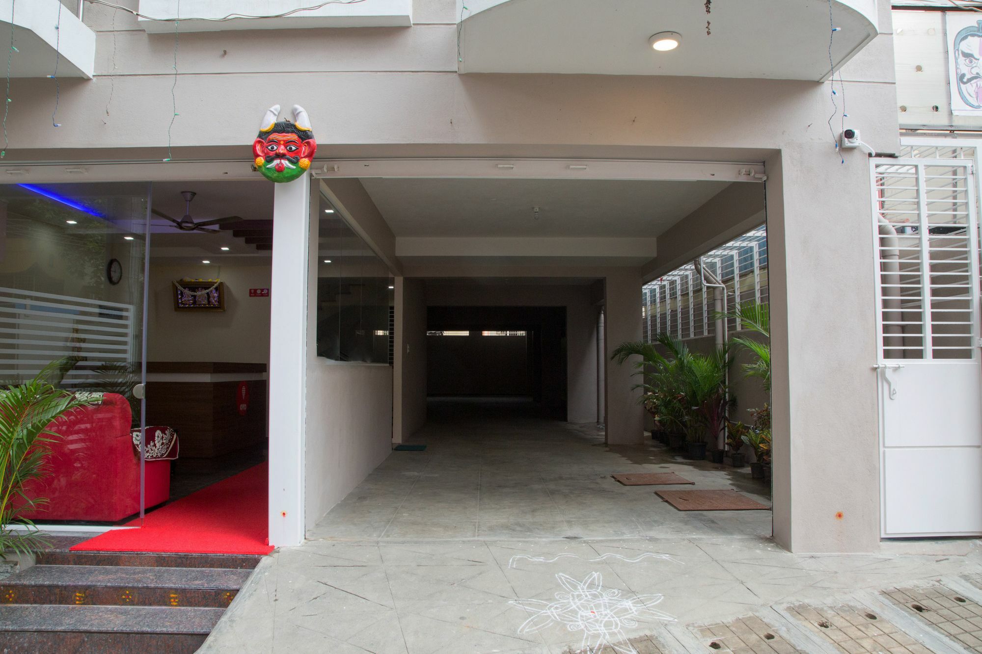 Hotel O Champion Comfort Near Hosahalli Metro Station Bangalore Exterior foto