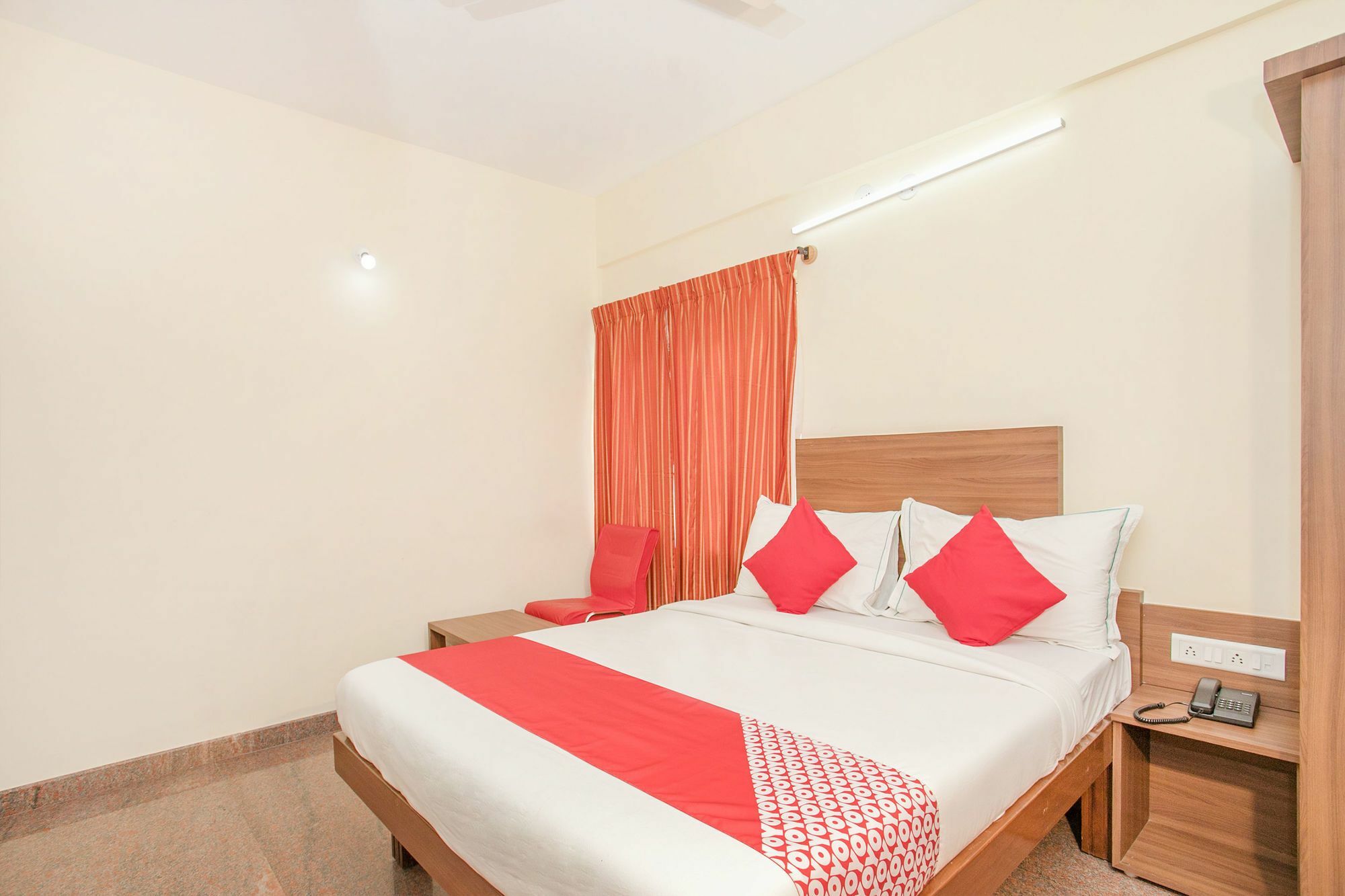 Hotel O Champion Comfort Near Hosahalli Metro Station Bangalore Exterior foto